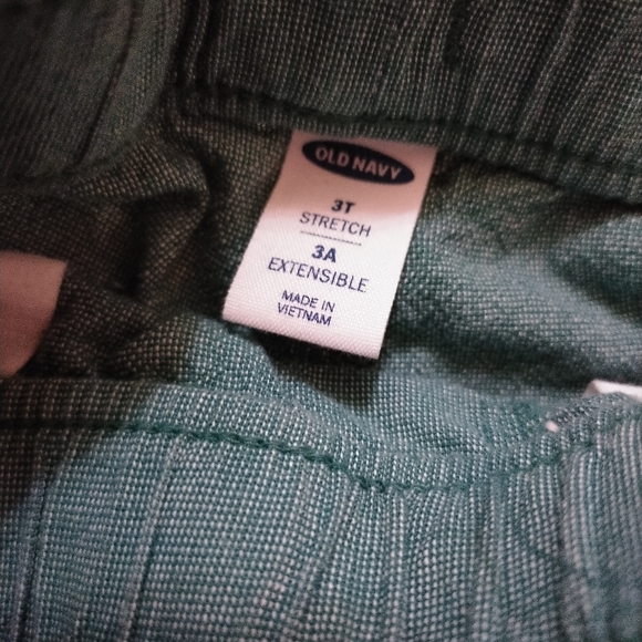 Green Old Navy Shorts - Picture 2 of 2